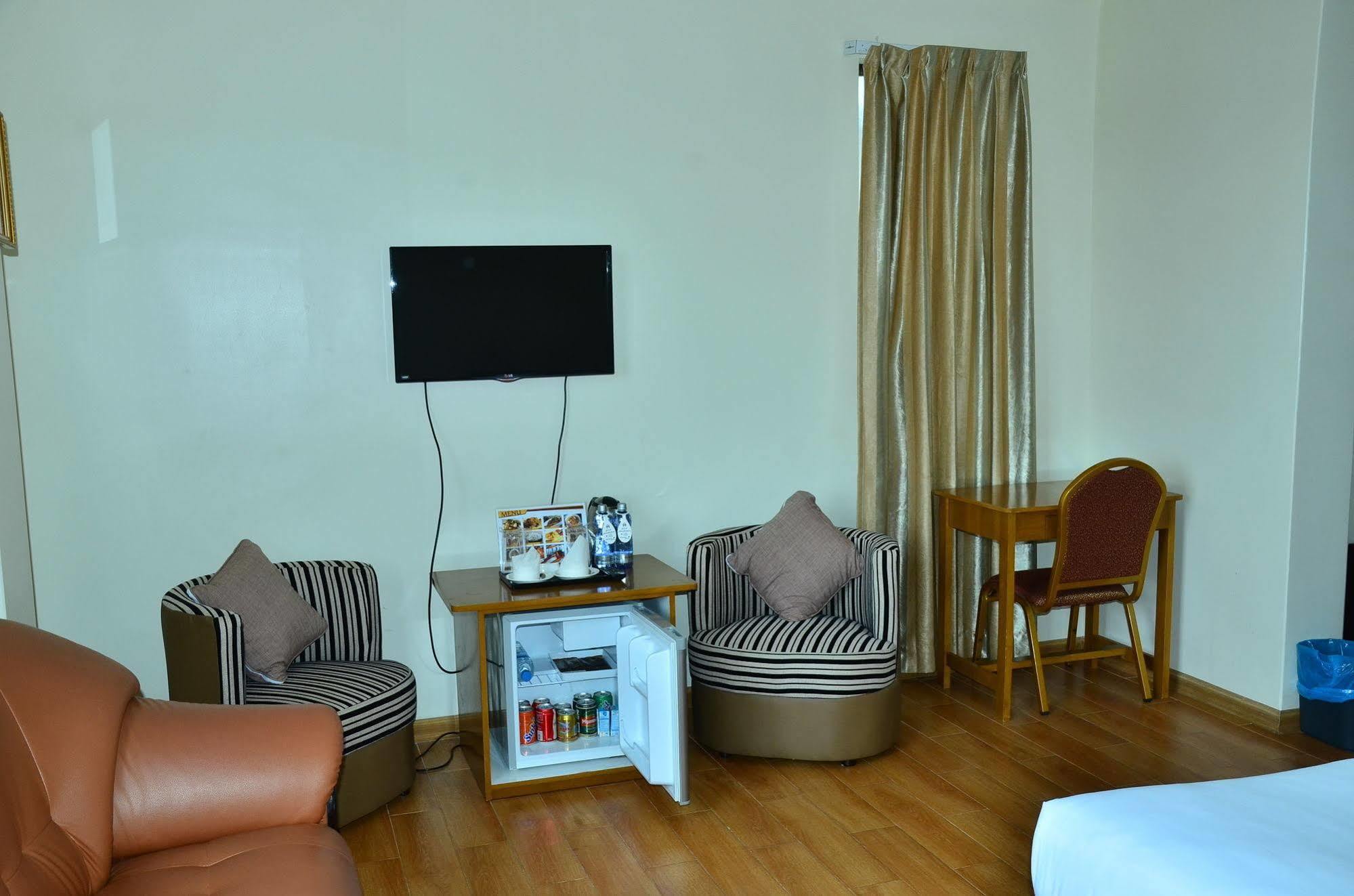 יאנגון Hotel Mindhama מראה חיצוני תמונה